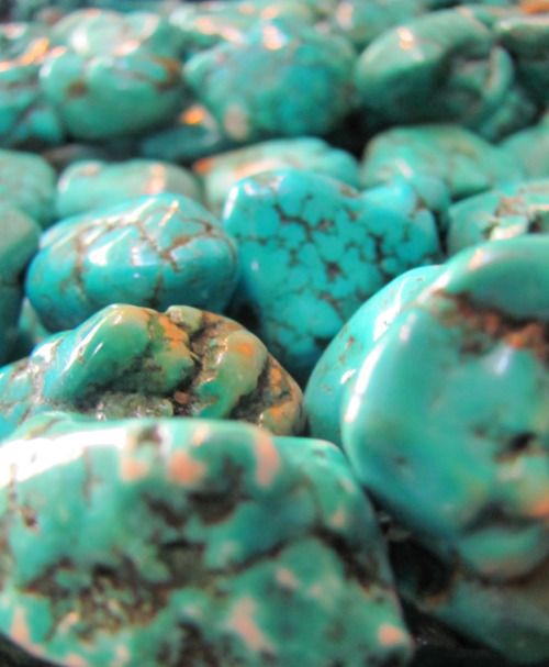 The Beauty of Natural Turquoise: What Makes Every Piece Different?